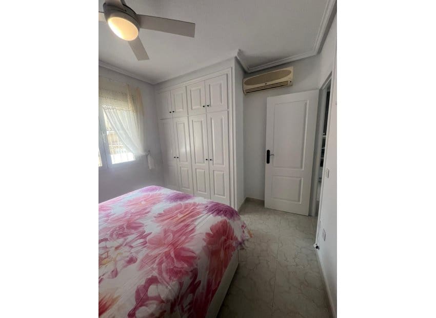 2 quarto Casa em Banda para venda em Dona Pepa com piscina - 189 995 € (Ref: 9809436)