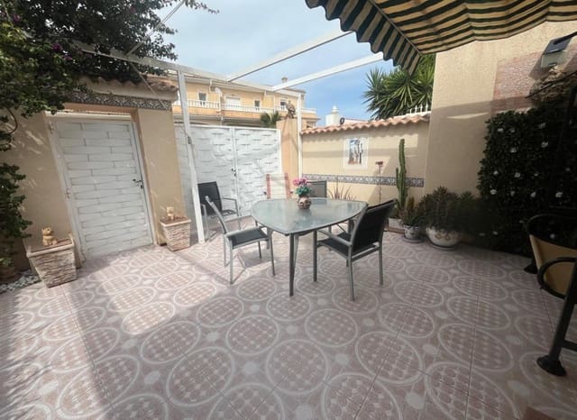 2 quarto Casa em Banda para venda em Doña Pepa, Rojales com piscina - 189 995 € (Ref: 9809436)