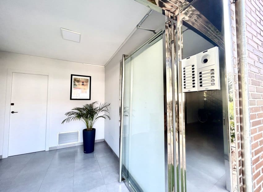 2 sovrum Lägenhet till salu i La Zenia - 189 900 € (Ref: 9809437)