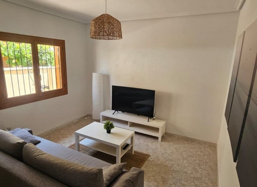 2 makuuhuone Huoneisto myytävänä paikassa Playa Flamenca mukana uima-altaan - 185 000 € (Ref: 9809438)