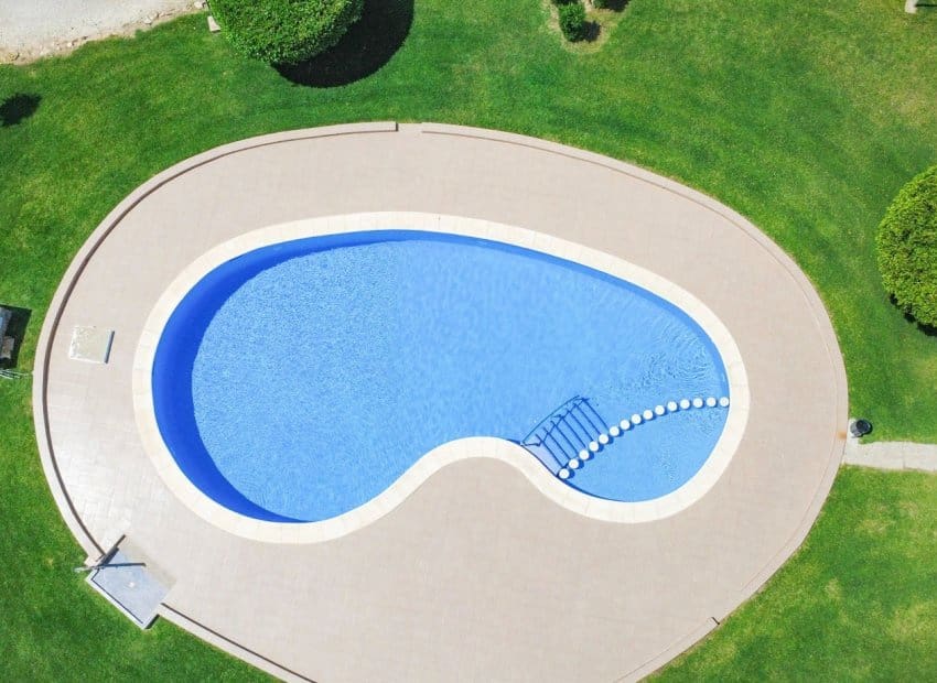 2 soveværelse Byhus til salg i Ciudad Quesada med swimmingpool - € 149.000 (Ref: 9809439)