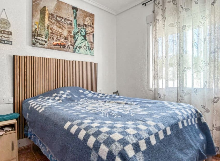 2 soveværelse Byhus til salg i Ciudad Quesada med swimmingpool - € 149.000 (Ref: 9809439)