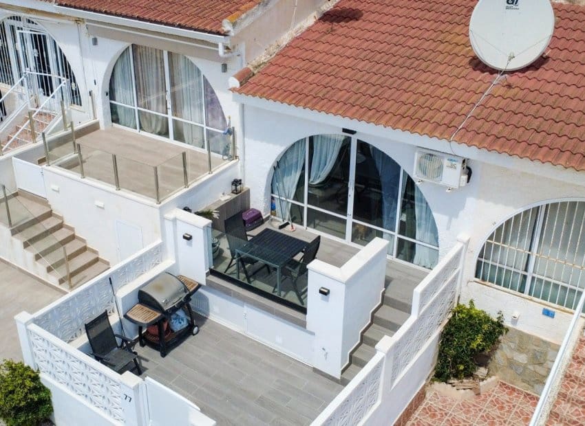 1 sypialnia Apartament na sprzedaż w Ciudad Quesada z basenem - 149 000 € (Ref: 9809440)