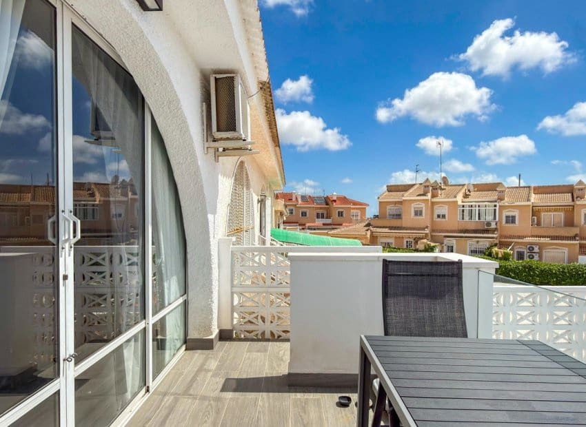 1 sypialnia Apartament na sprzedaż w Ciudad Quesada z basenem - 149 000 € (Ref: 9809440)