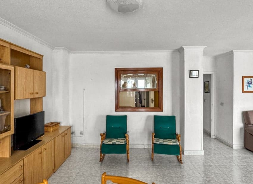 3 Zimmer Apartment zu verkaufen in Torrevieja - 375.000 € (Ref: 9809441)