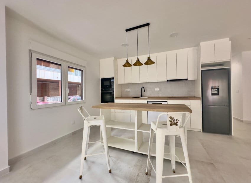 3 quarto Apartamento para venda em Torrevieja - 249 900 € (Ref: 9809442)