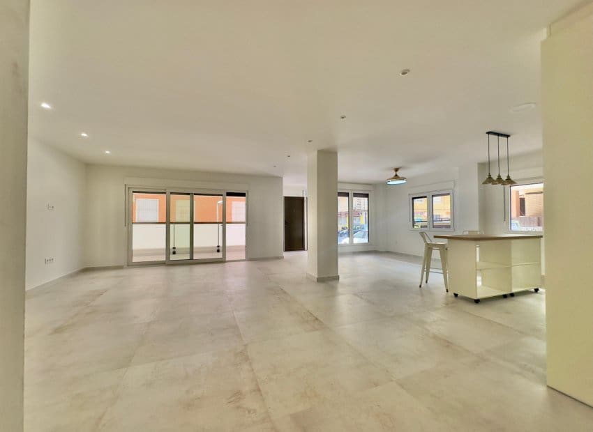 3 quarto Apartamento para venda em Torrevieja - 249 900 € (Ref: 9809442)