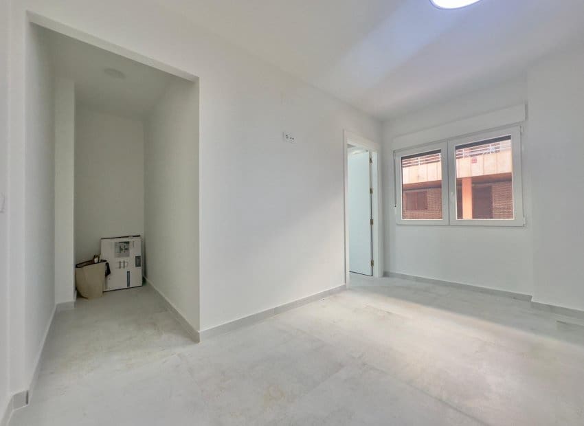 3 quarto Apartamento para venda em Torrevieja - 249 900 € (Ref: 9809442)