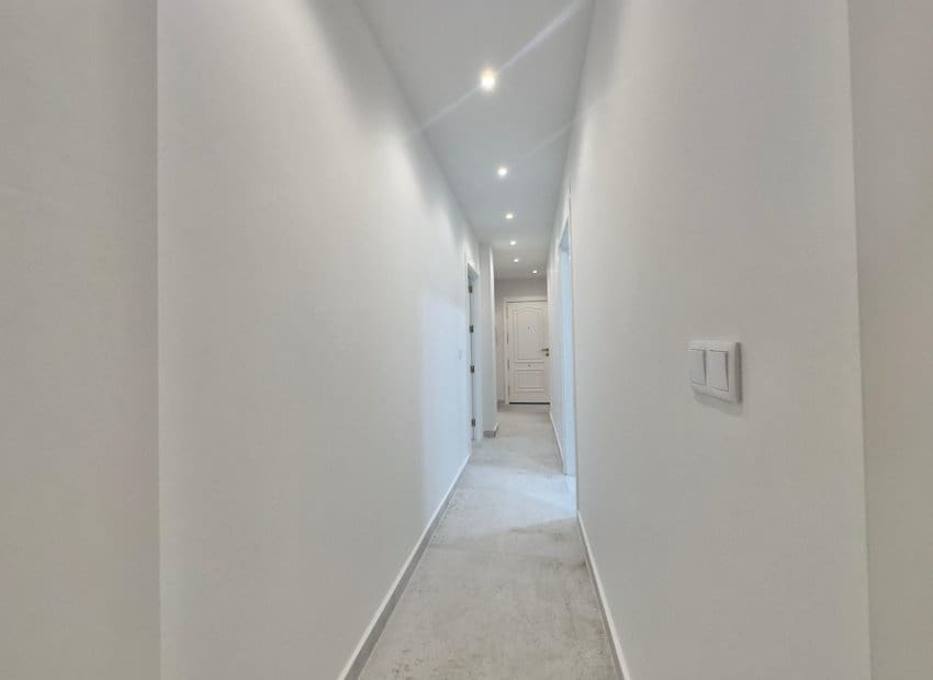 3 quarto Apartamento para venda em Torrevieja - 249 900 € (Ref: 9809442)