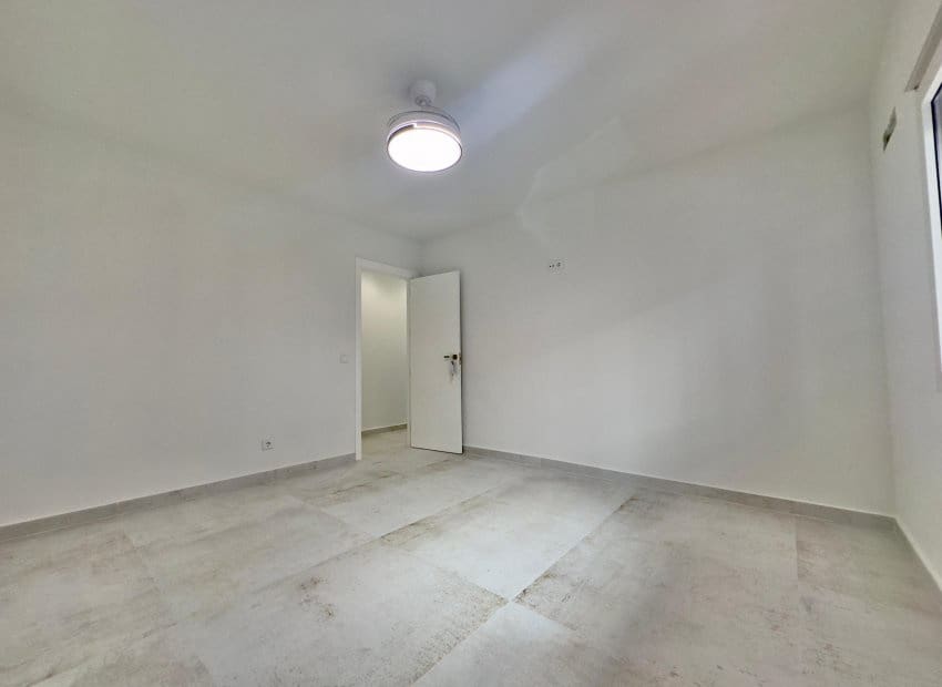 3 quarto Apartamento para venda em Torrevieja - 249 900 € (Ref: 9809442)