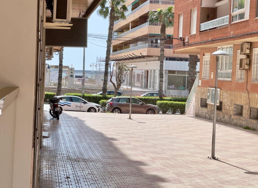 3 quarto Apartamento para venda em Torrevieja - 249 900 € (Ref: 9809442)