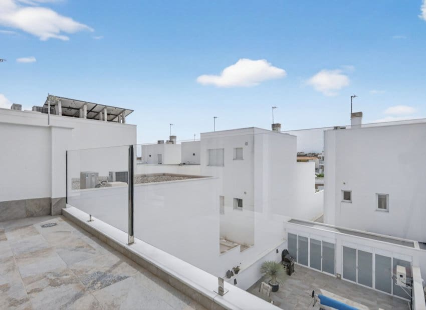 4 sovrum Villa till salu i San Pedro del Pinatar med pool - 519 000 € (Ref: 9809839)