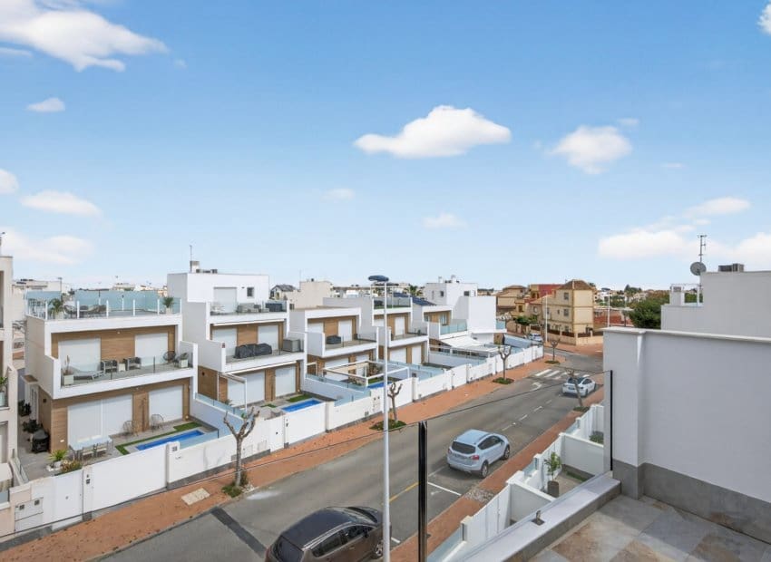 4 sovrum Villa till salu i San Pedro del Pinatar med pool - 519 000 € (Ref: 9809839)