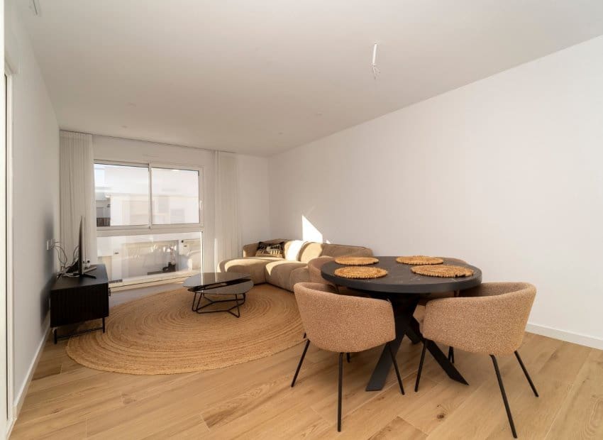 3 quarto Apartamento para venda em Pilar de la Horadada com piscina - 349 000 € (Ref: 9809841)