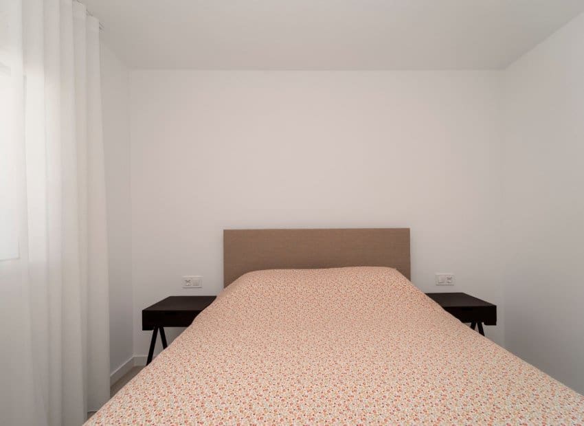 3 quarto Apartamento para venda em Pilar de la Horadada com piscina - 349 000 € (Ref: 9809841)