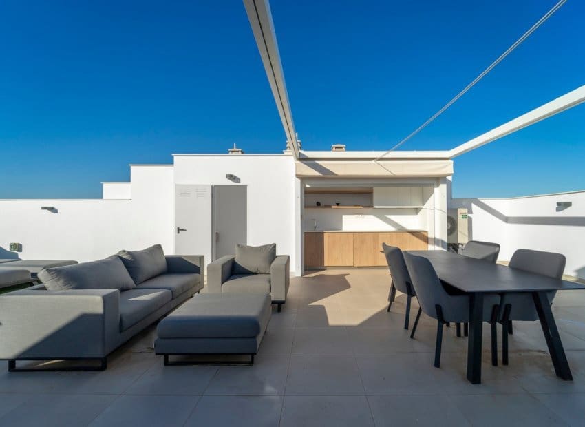3 quarto Apartamento para venda em Pilar de la Horadada com piscina - 349 000 € (Ref: 9809841)