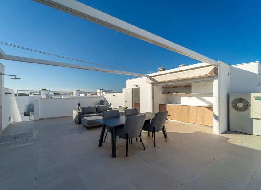 3 quarto Apartamento para venda em Pilar de la Horadada com piscina - 349 000 € (Ref: 9809841)