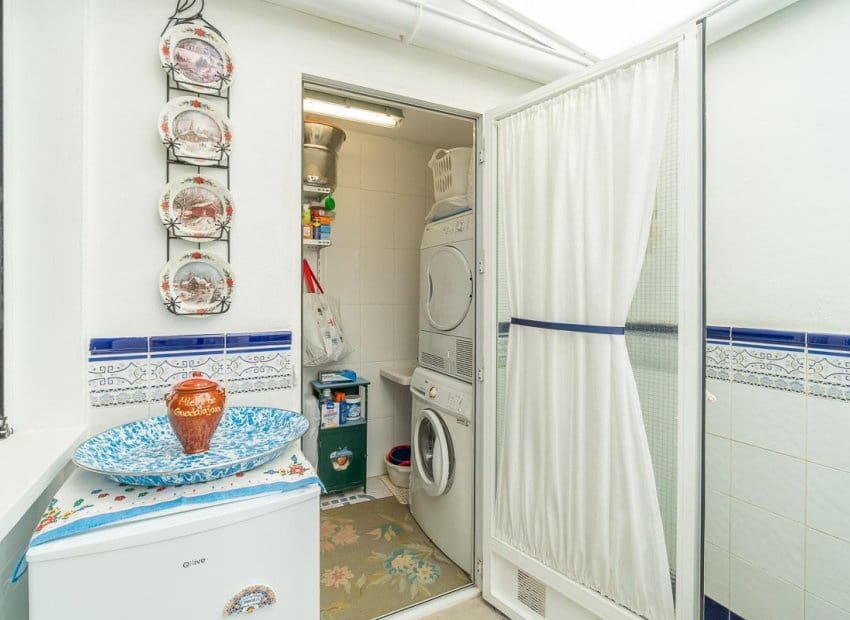 3 quarto Casa em Banda para venda em Orihuela Costa com piscina - 242 000 € (Ref: 9814633)