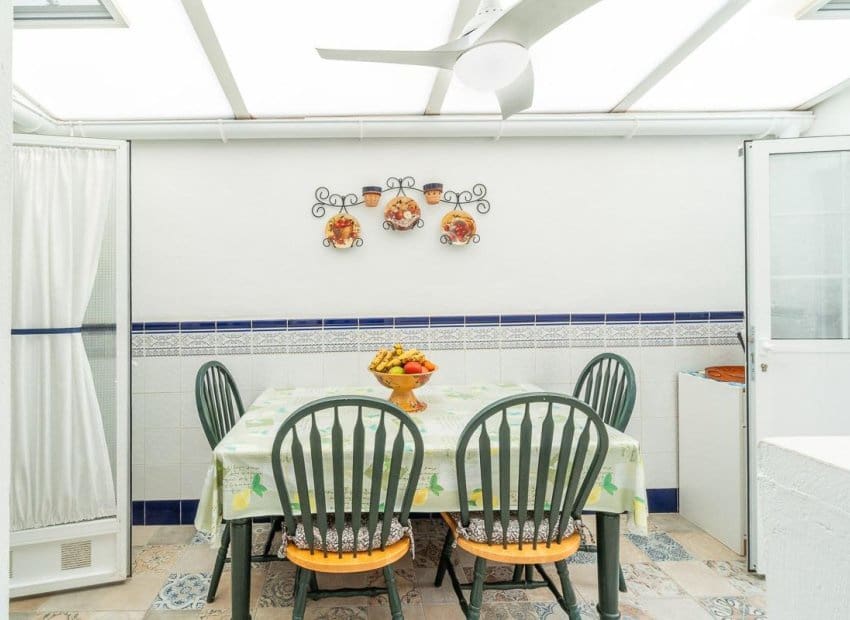 3 quarto Casa em Banda para venda em Orihuela Costa com piscina - 242 000 € (Ref: 9814633)