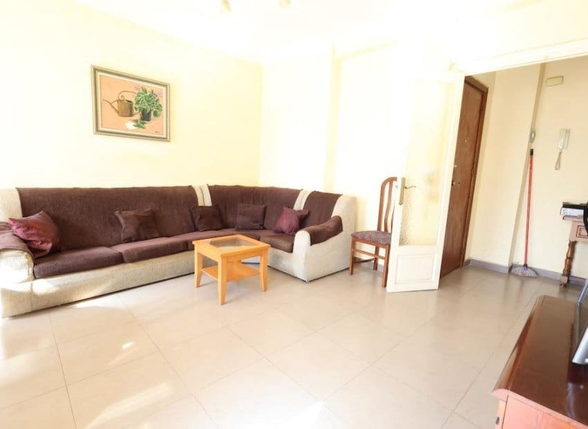 3 bedroom Apartment for sale in Torrevieja - € 165,000 (Ref: 9814637)