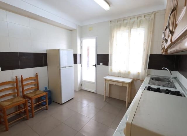 3 bedroom Apartment for sale in Centro - Muelle Pesquero, Torrevieja - € 165,000 (Ref: 9814637)