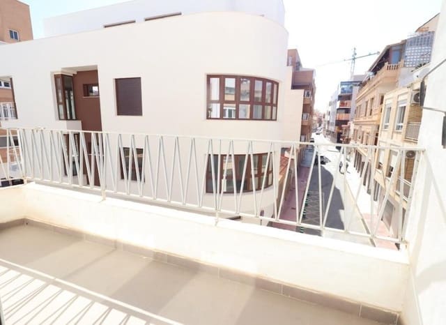 3 bedroom Apartment for sale in Centro - Muelle Pesquero, Torrevieja - € 165,000 (Ref: 9814637)