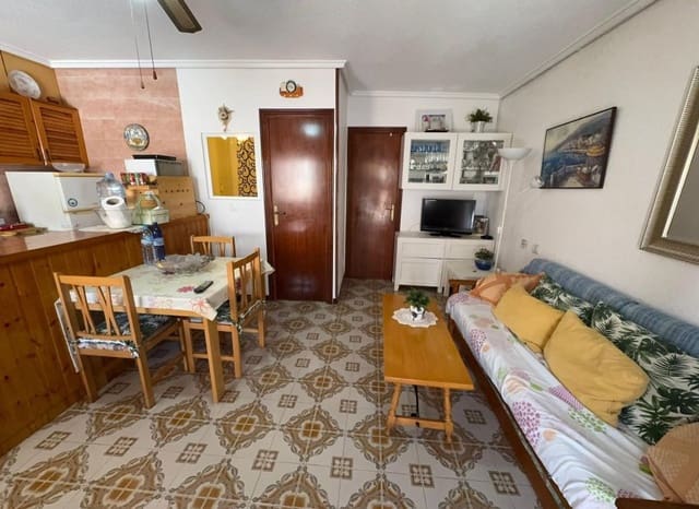 3 chambre Appartement à vendre à Playa de los Náufragos, Torrevieja - 149 900 € (Ref: 9814639)