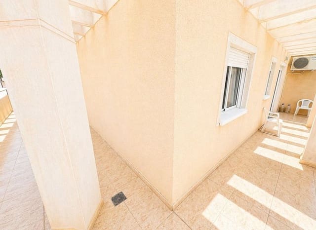 3 soveværelse Lejlighed til salg i Playa del Cura, Torrevieja med swimmingpool - € 175.000 (Ref: 9814641)
