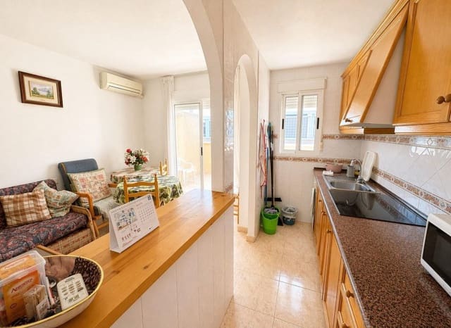 3 soveværelse Lejlighed til salg i Playa del Cura, Torrevieja med swimmingpool - € 175.000 (Ref: 9814641)