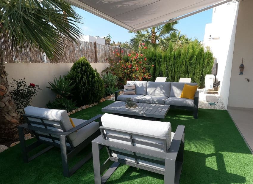 Apartamento de 2 habitaciones en Algorfa en venta con piscina - 267.500 € (Ref: 9814642)