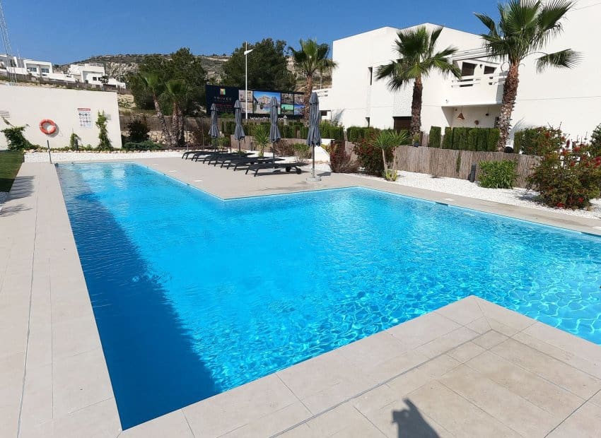 Apartamento de 2 habitaciones en Algorfa en venta con piscina - 267.500 € (Ref: 9814642)