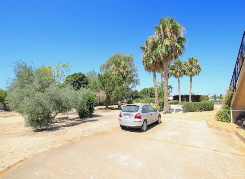 3 soverom Finca/Herregård til salgs i Daya Vieja med svømmebasseng - € 415 000 (Ref: 9814645)