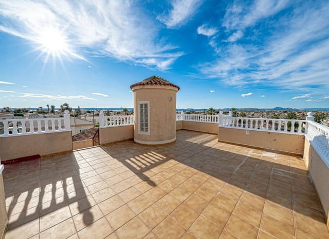 4 soveværelse Villa til salg i El Chaparral, Torrevieja med swimmingpool - € 390.000 (Ref: 9815043)
