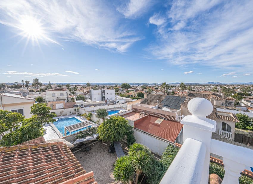 4 soveværelse Villa til salg i El Chaparral med swimmingpool - € 390.000 (Ref: 9815043)