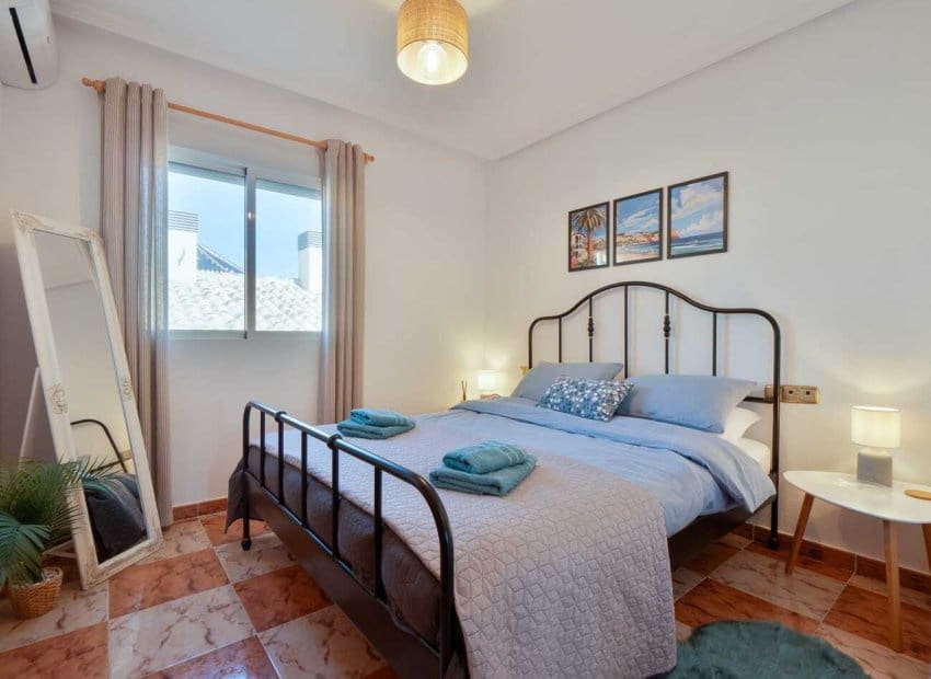 2 bedroom Apartment for sale in Orihuela - € 139,950 (Ref: 9815044)