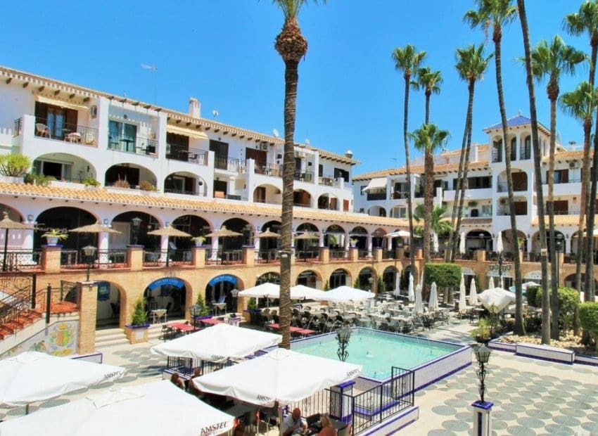 2 bedroom Apartment for sale in Orihuela - € 139,950 (Ref: 9815044)