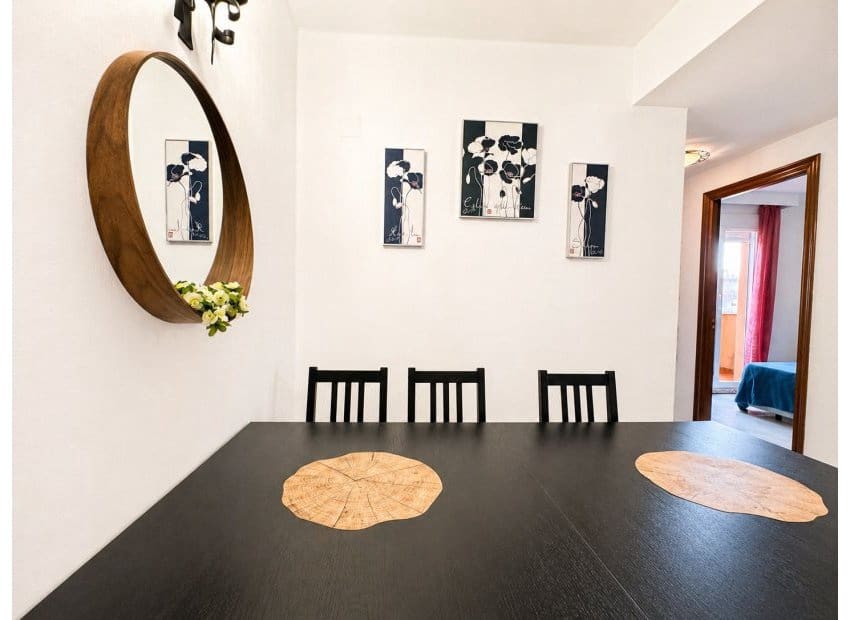 3 quarto Apartamento para venda em Torrevieja com piscina - 255 000 € (Ref: 9816631)
