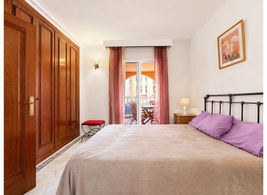 3 quarto Apartamento para venda em Torrevieja com piscina - 255 000 € (Ref: 9816631)