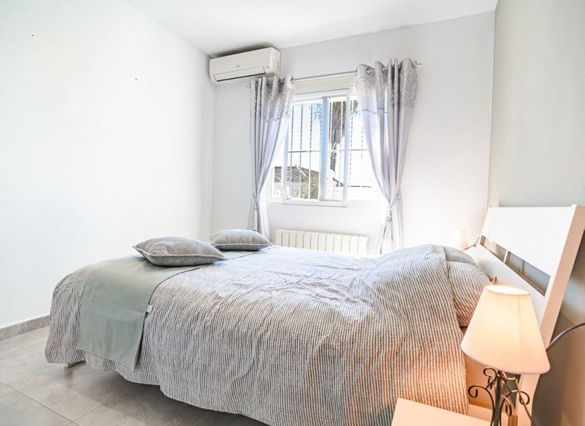 3 soveværelse Villa til salg i Algorfa med swimmingpool - € 229.500 (Ref: 9816632)