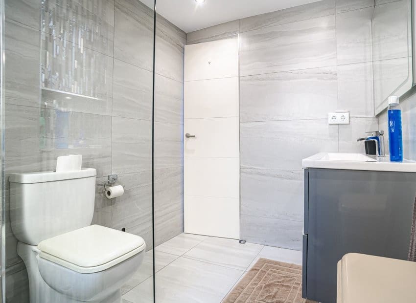 3 soveværelse Villa til salg i Algorfa med swimmingpool - € 229.500 (Ref: 9816632)