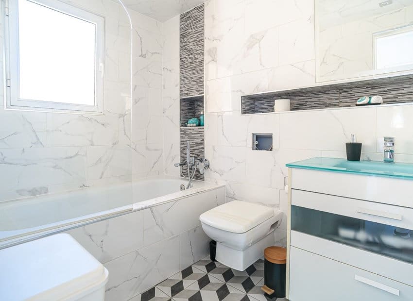 3 soveværelse Villa til salg i Algorfa med swimmingpool - € 229.500 (Ref: 9816632)