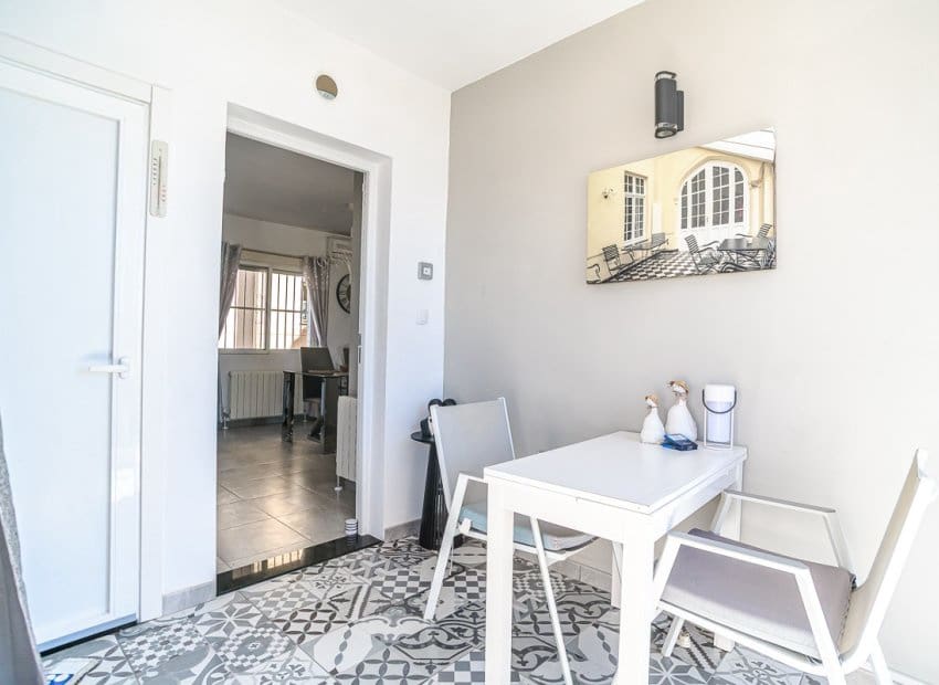3 soveværelse Villa til salg i Algorfa med swimmingpool - € 229.500 (Ref: 9816632)