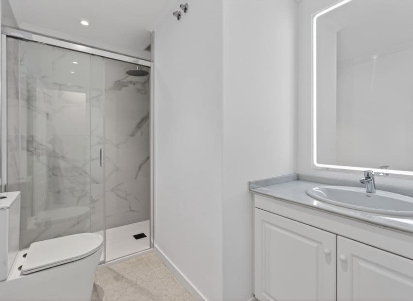 2 slaapkamer Appartement te koop in Campoamor met zwembad - € 249.000 (Ref: 9816634)