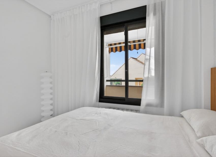 2 slaapkamer Appartement te koop in Campoamor met zwembad - € 249.000 (Ref: 9816634)