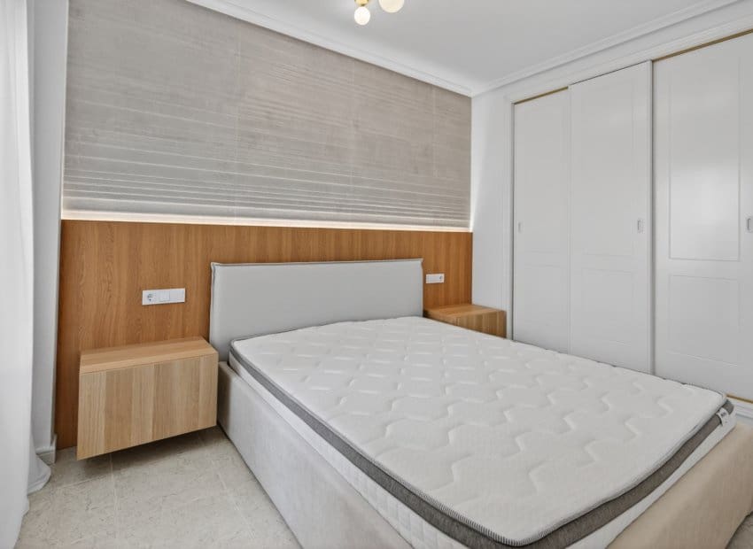 2 slaapkamer Appartement te koop in Campoamor met zwembad - € 249.000 (Ref: 9816634)