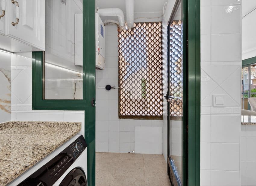 2 slaapkamer Appartement te koop in Campoamor met zwembad - € 249.000 (Ref: 9816634)