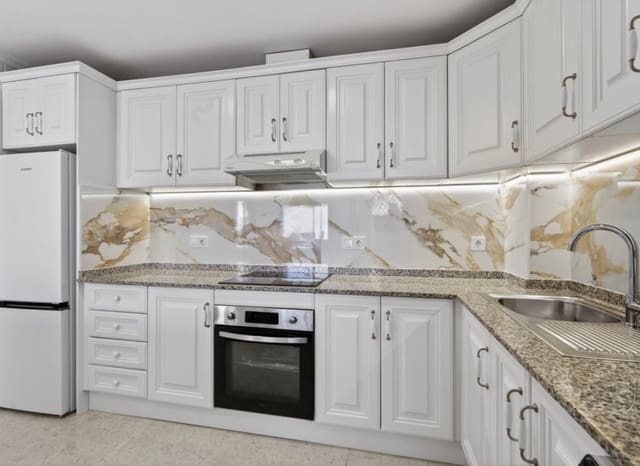 2 slaapkamer Appartement te koop in Campoamor, Orihuela met zwembad - € 249.000 (Ref: 9816634)