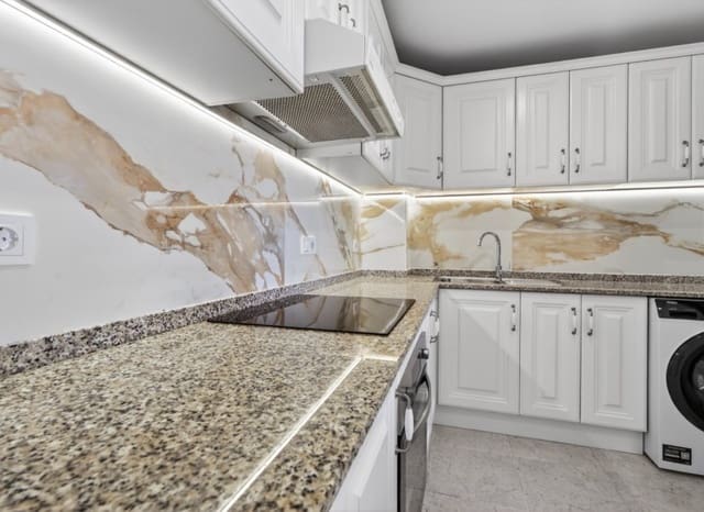 2 slaapkamer Appartement te koop in Campoamor, Orihuela met zwembad - € 249.000 (Ref: 9816634)