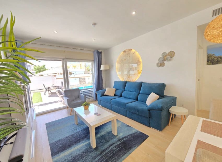3 sovrum Villa till salu i Pilar de la Horadada med pool - 437 500 € (Ref: 9816635)