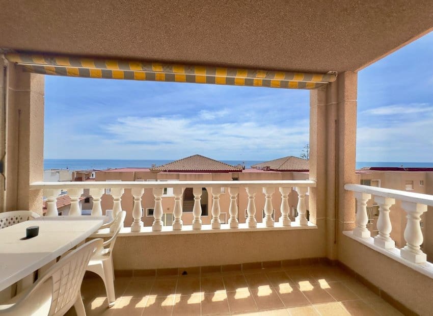 2 soverom Leilighet til salgs i Cabo Cervera med svømmebasseng - € 199 000 (Ref: 9820882)